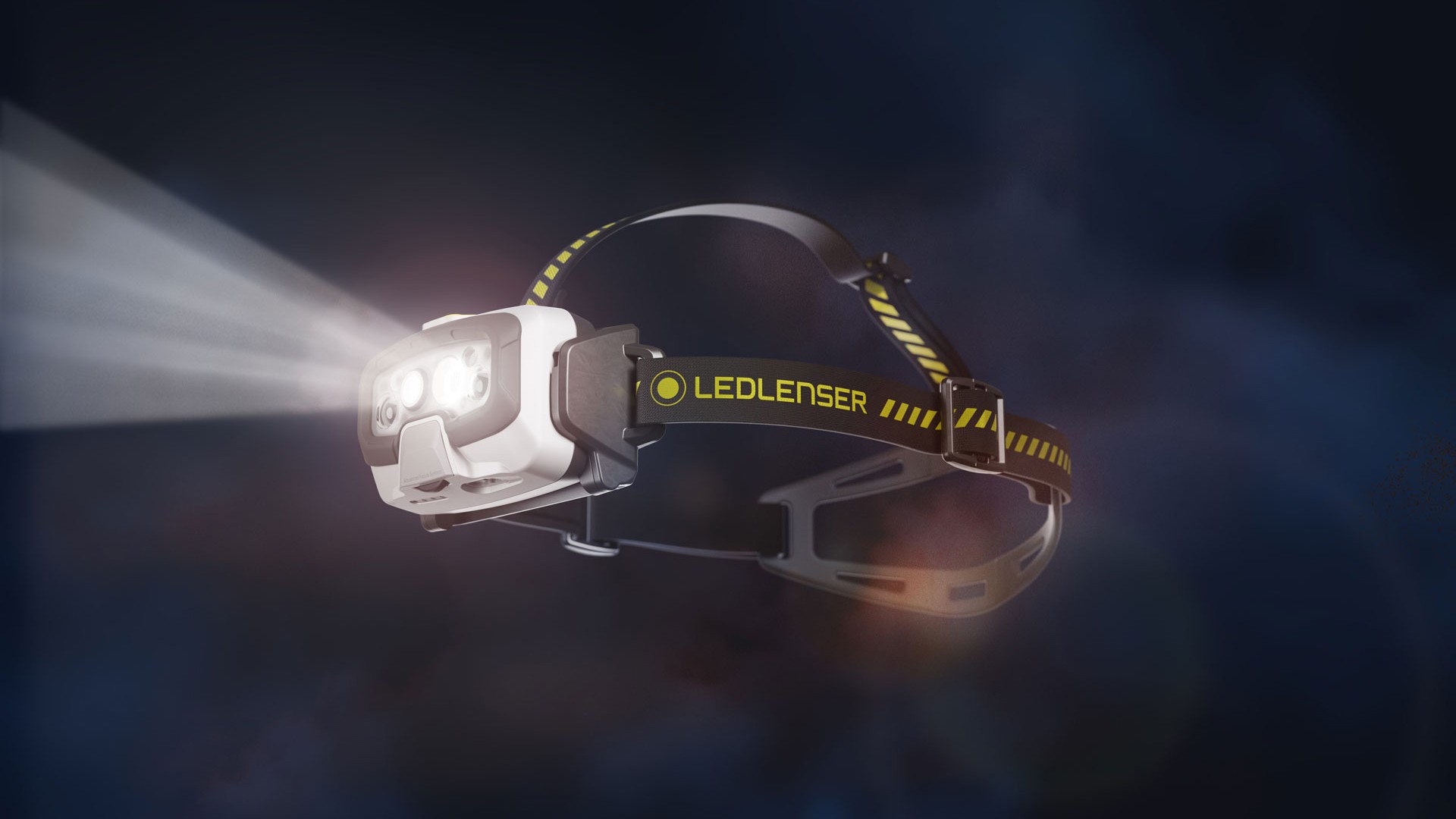 taschenlampen-rendering ledlenser stirnlampe rendering werbung marketing cgi licht leuchte 3d flashlight